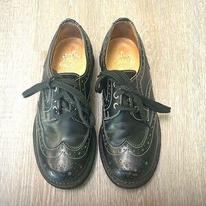 Black, CLASSIC “Wingtip Derby” UK 6 (US 8.5))